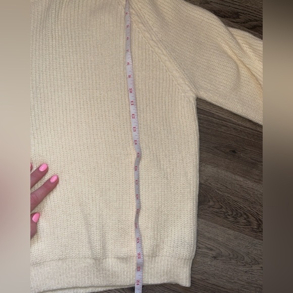 Knit Hoodie - Picture 5 of 6